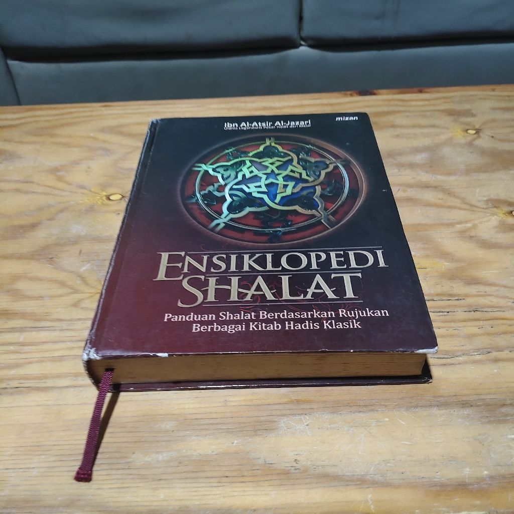Buku Ensiklopedi Shalat