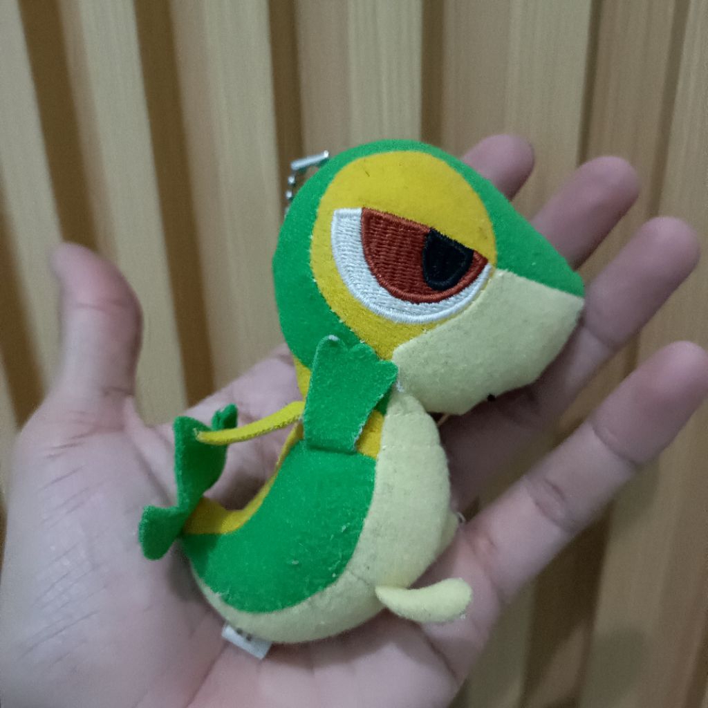 Ganci Pokedoll Snivy Pokemon Center / Keychain Snivy Pokemon Center