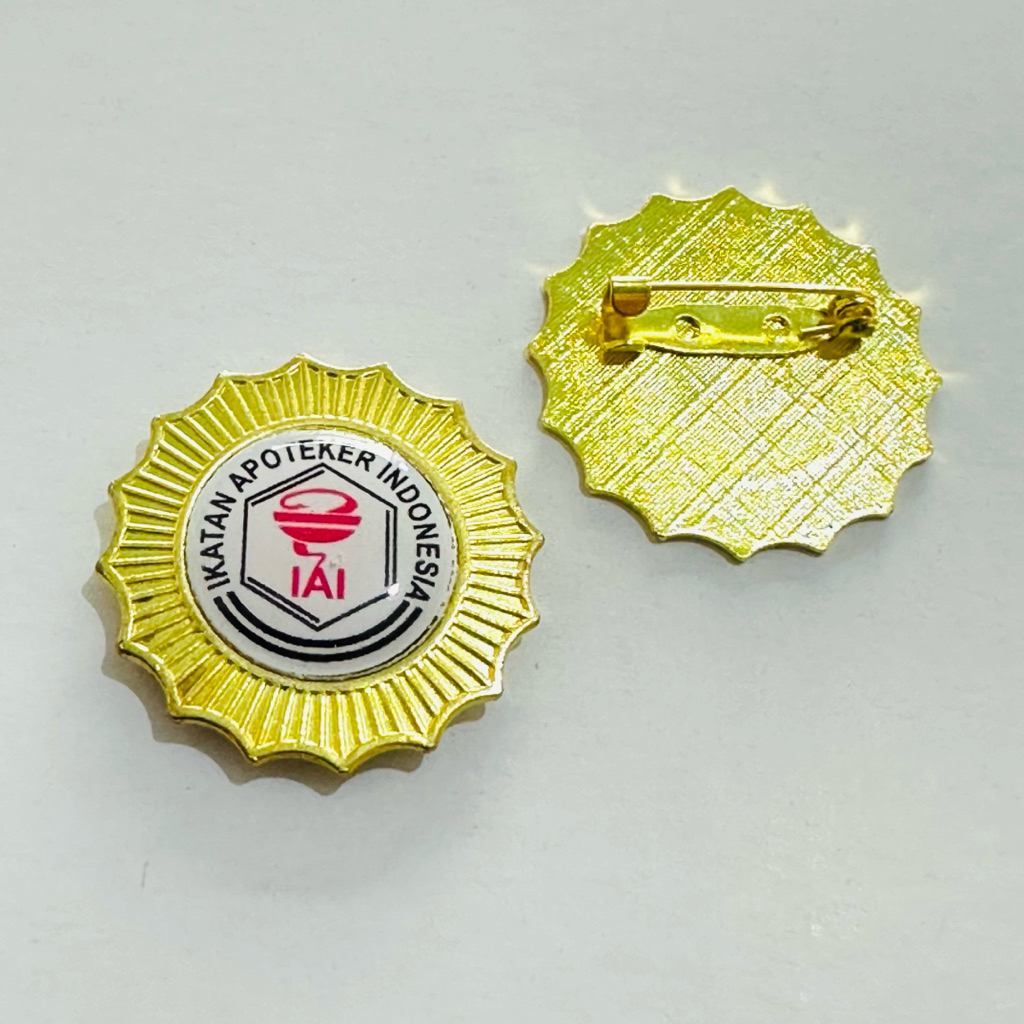 Pin Apoteker ~ Bros Apoteker Model Sinar Matahari