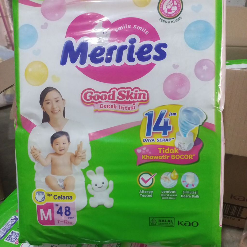 Merries pants m48  exp 2029