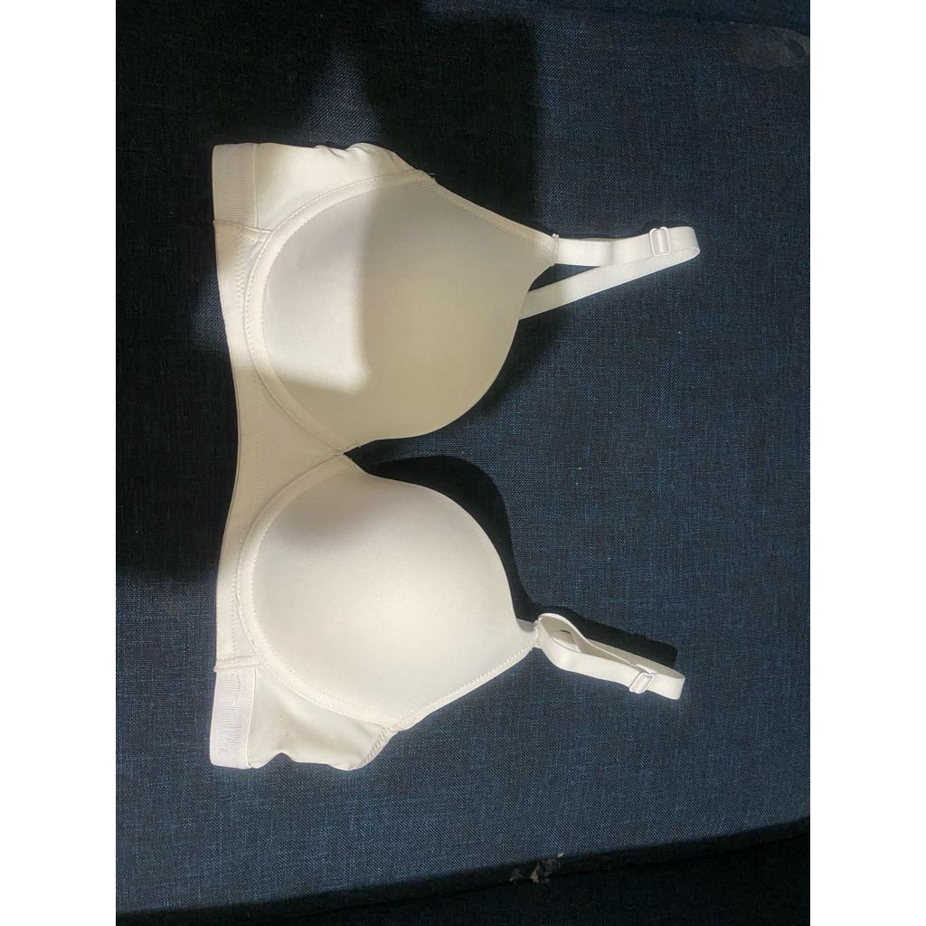 bra 34C