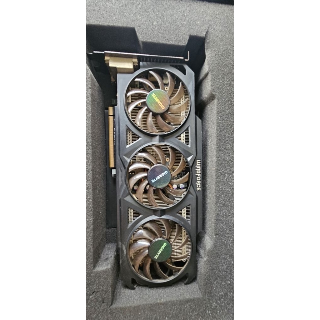 VGA GTX 760 Gigabyte Windforce 2Gb 256bit