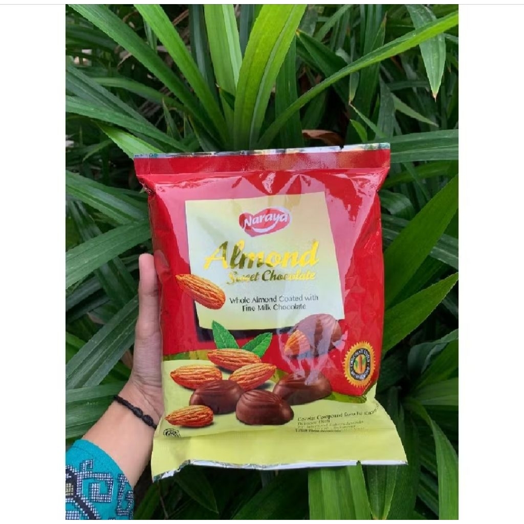 naraya coklat almond 250gr