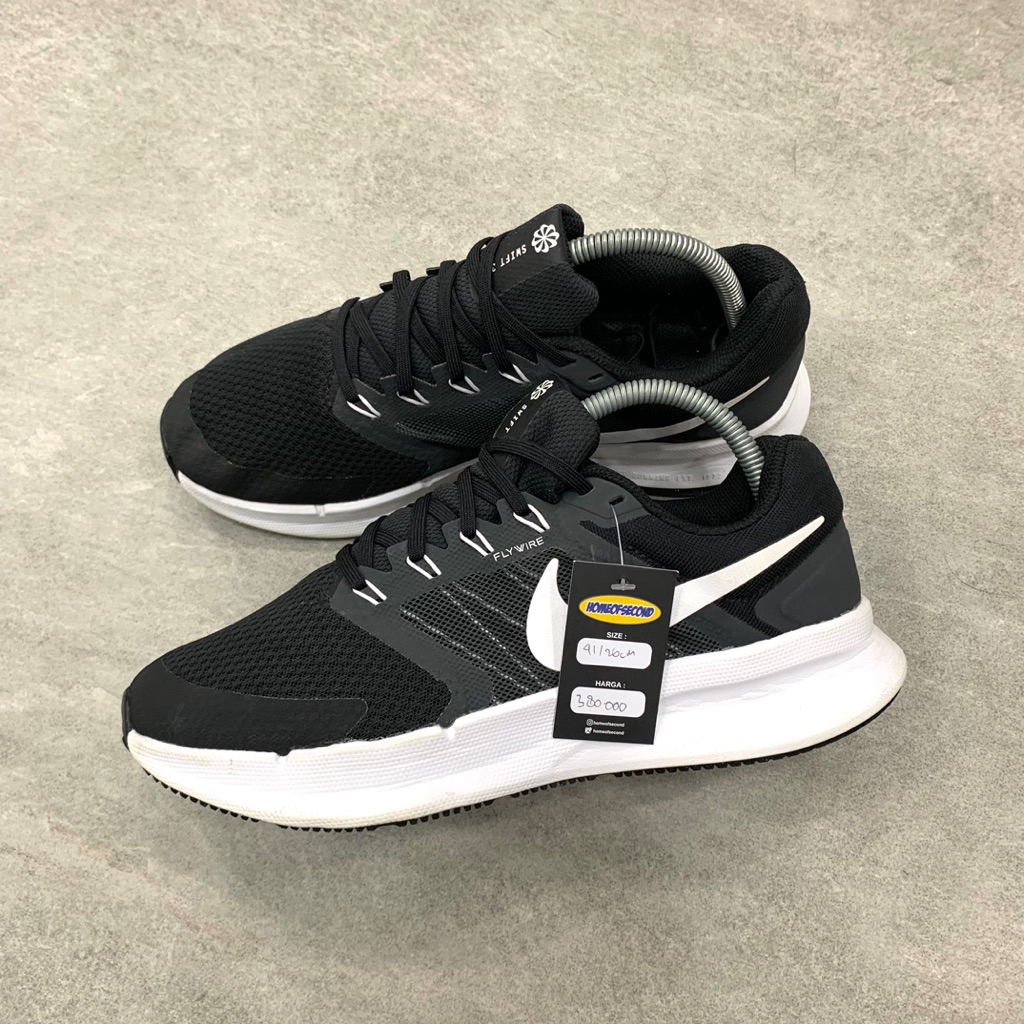 Nike Run Swift 3