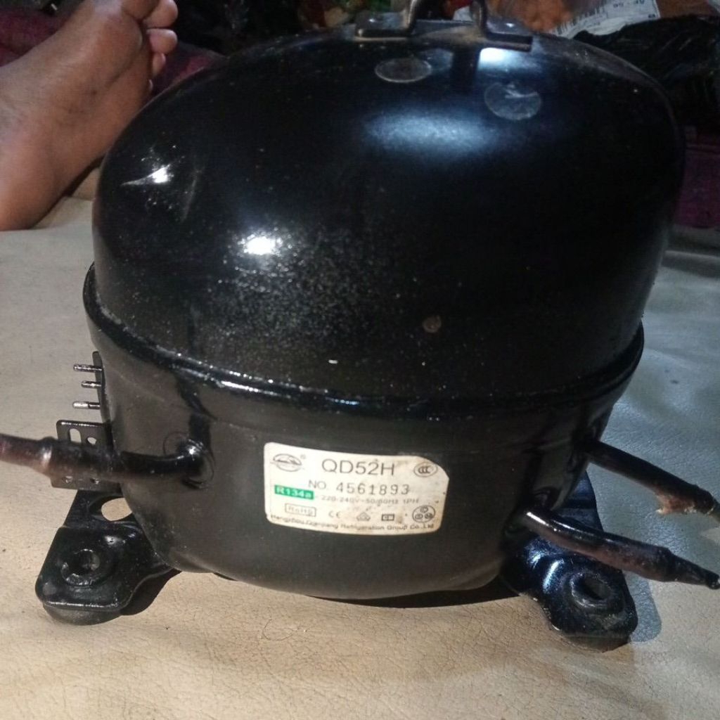Kompresor kulkas freezer BOK copotan original dari SHARP 200L