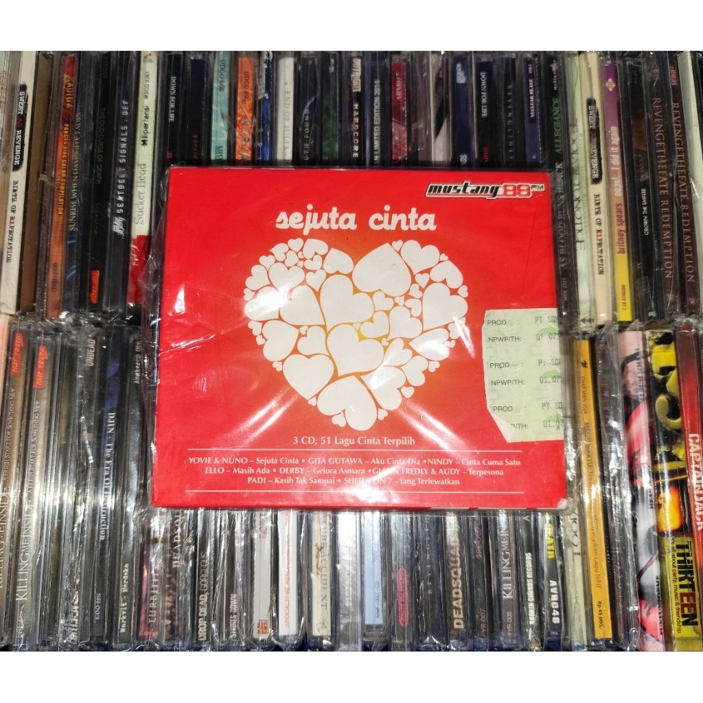 CD Kompilasi Sejuta Cinta - Yovie & Nuno, Hijau Daun, Sheila on 7, The Changcuters, Vagetoz, Derby