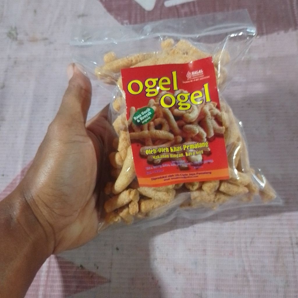 Ogel Ogel rasa gurih dan renyah oeh oleh khas Pemalang