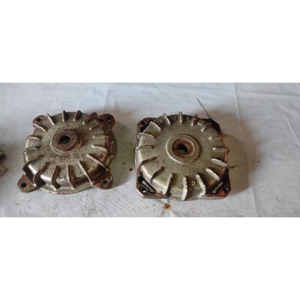 tromol set vespa super ring 8 d/b