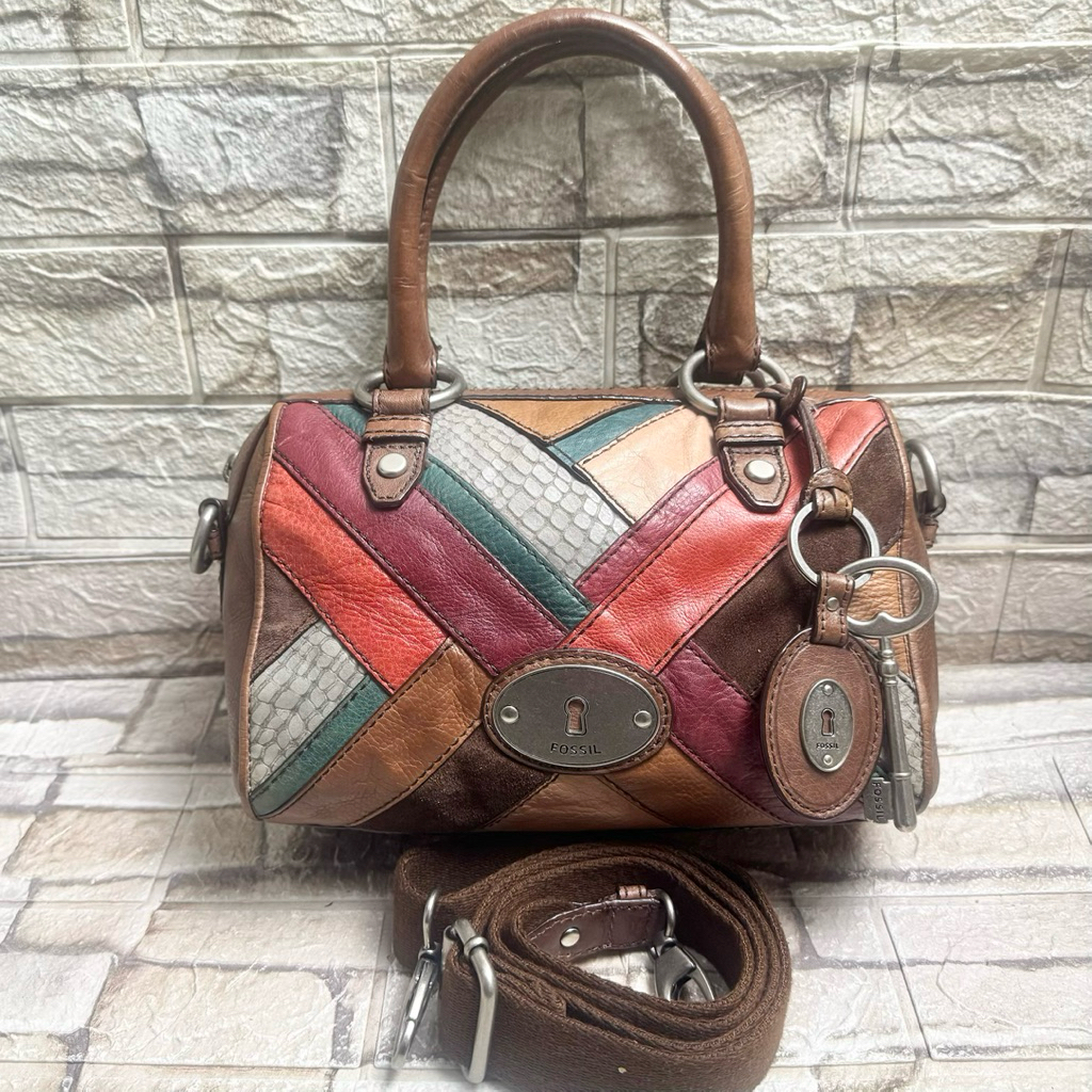 614# NET-Preloved Fossil Maddox Speedy Small PW Dark Patchwork