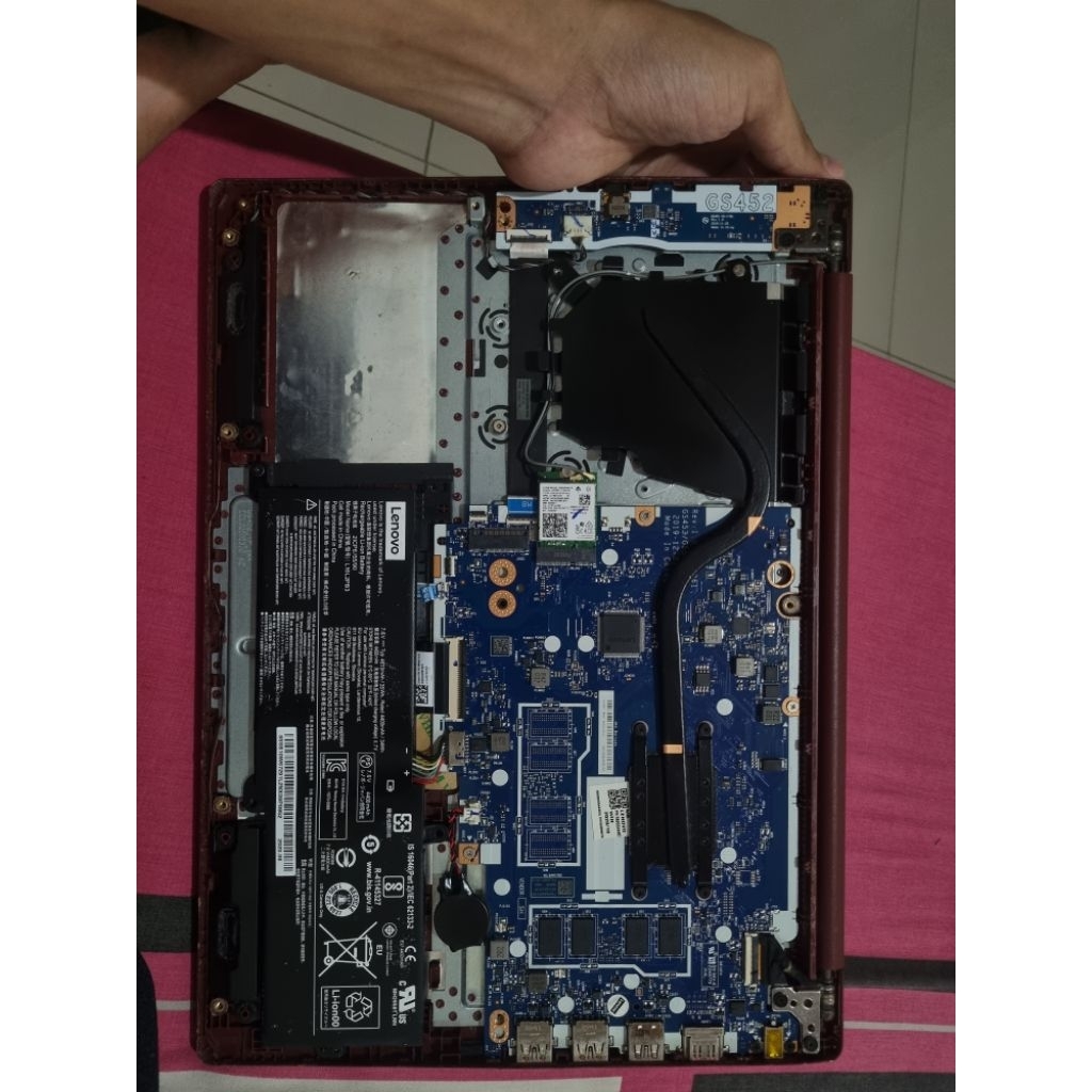 Mesin/Motherboard Lenovo Slim 3 14IGL05 - Ram 4GB DDR4 - Hidup Normal

