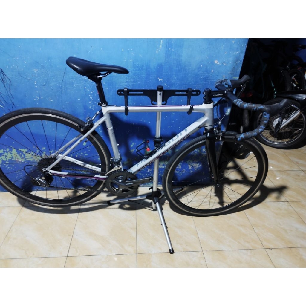 Polygon Strattos S2  2021 Size M Upgrade Crankset Welset