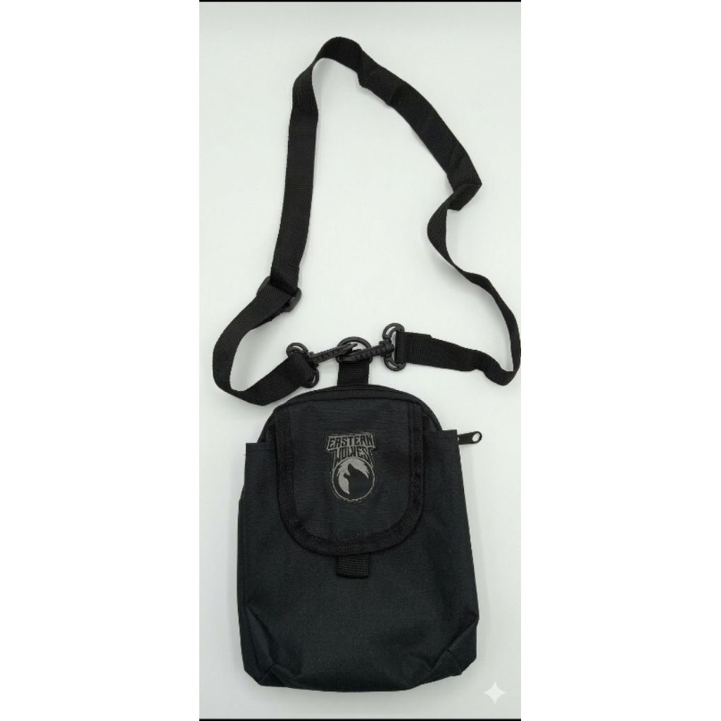 Tas selempang/Slinbag Eastern Wolves official
