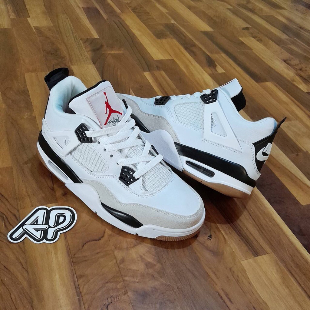 ( Abuy project ) Sepatu Sneakers Nike x SB Air Jordan 4 Retro White Black