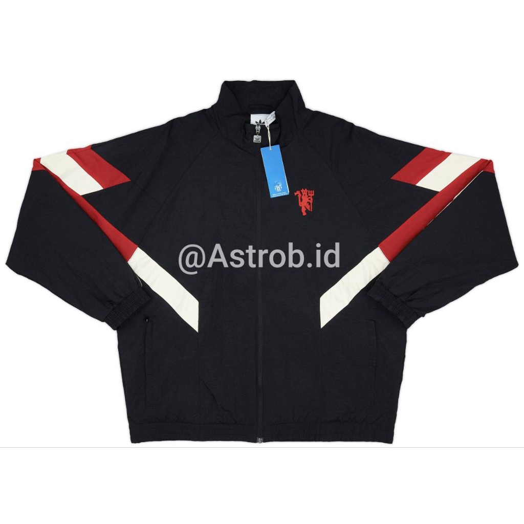 Jaket Manchester United 2025 2026 Style Hitam Merah Putih Tracktop Sporty Zipper Depan Casual Kekini