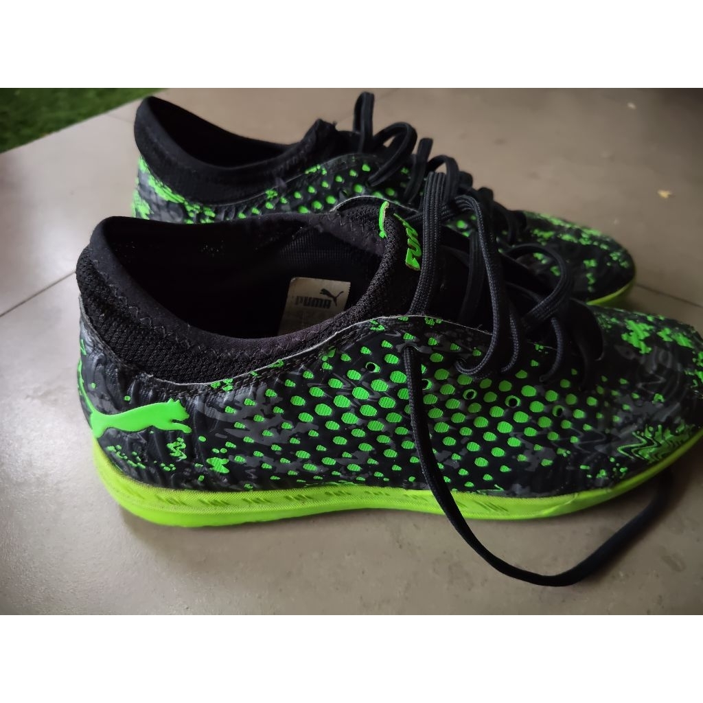 sepatu putsal Puma 41
