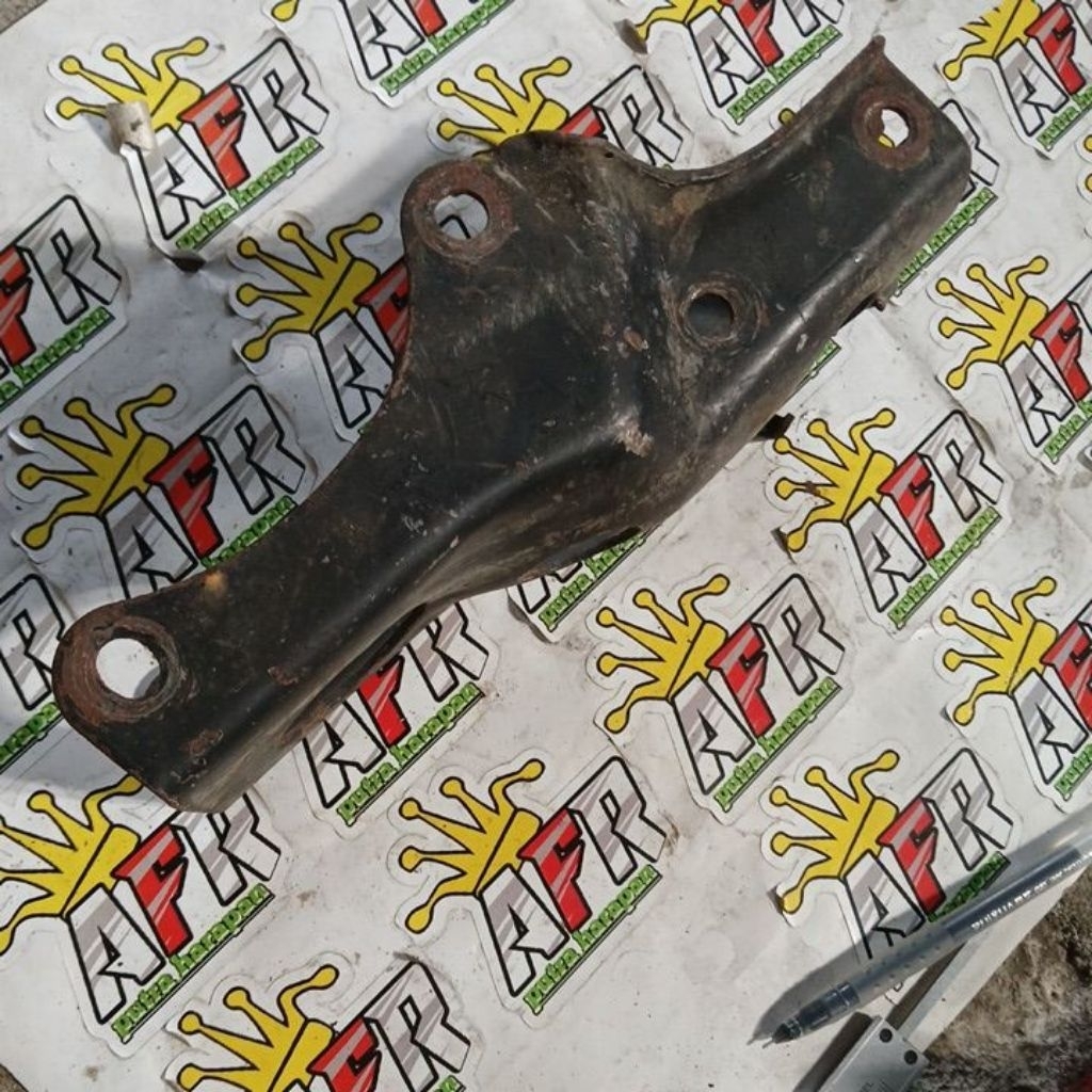pangkon mesin gl pro mega pro
