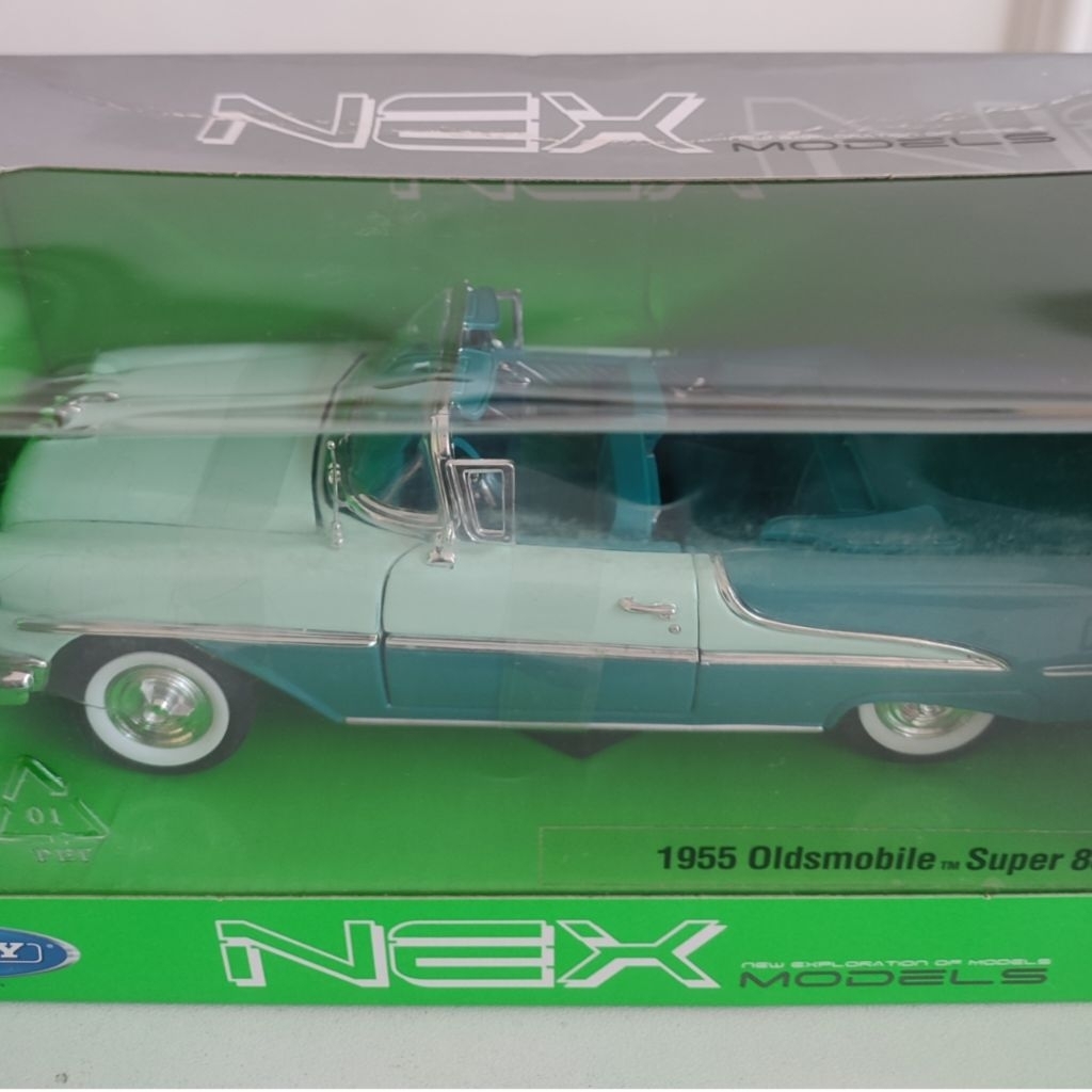 Mobil super 88 old 1955 diecast