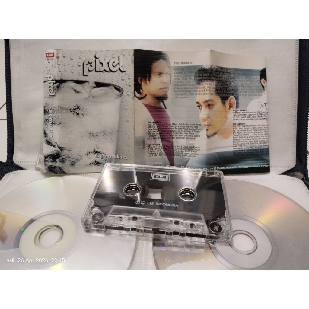 PIXEL kaset pita // semakin