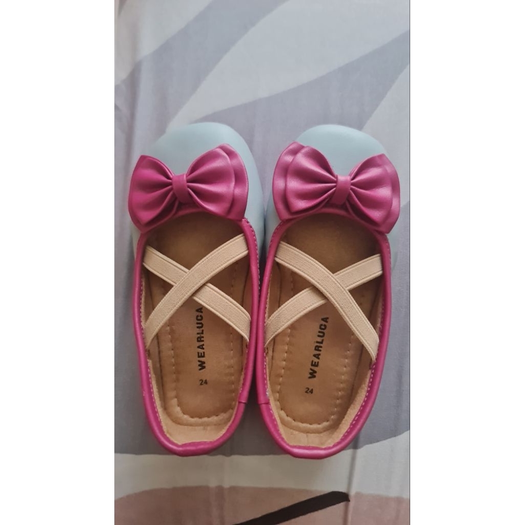 SEPATU ANAK WEARLUCA PRELOVED MASIH BARU