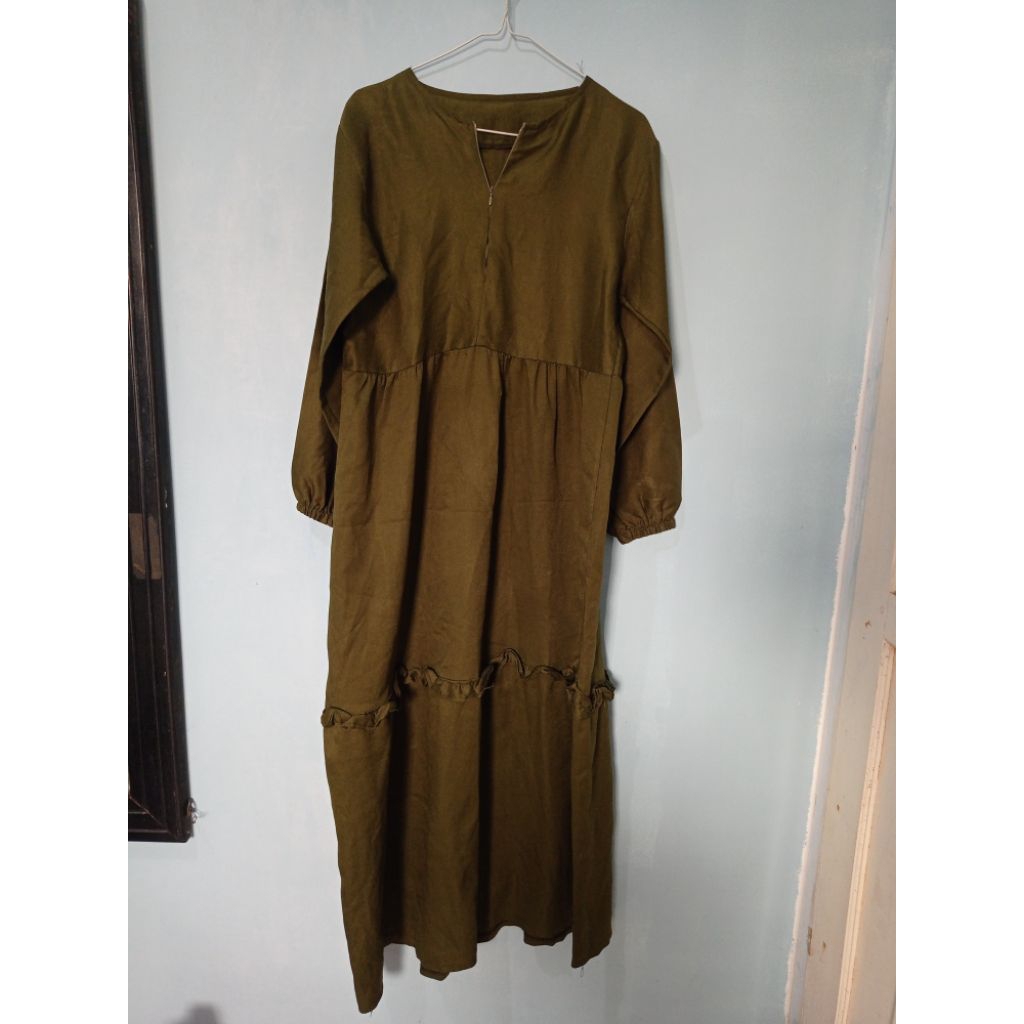 Gamis Wanita Preloved Hijau Army