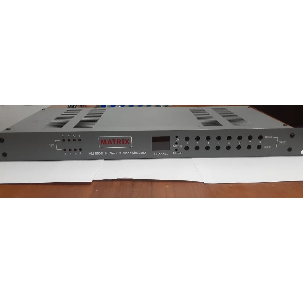Modulator Matrix 8 in 1 uhf /vhf