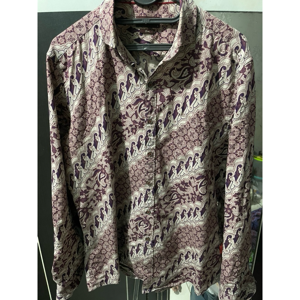 kemeja Batik Larusso