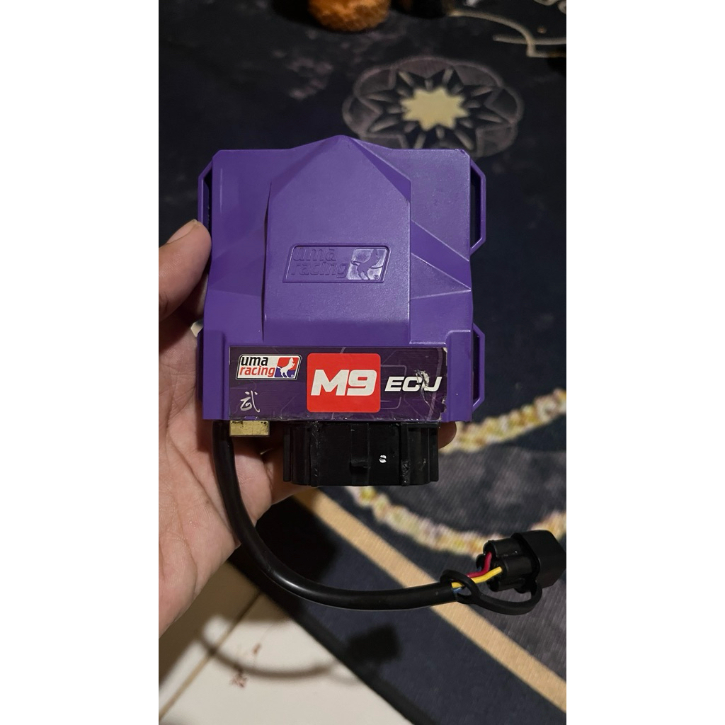 ECU UMA M9