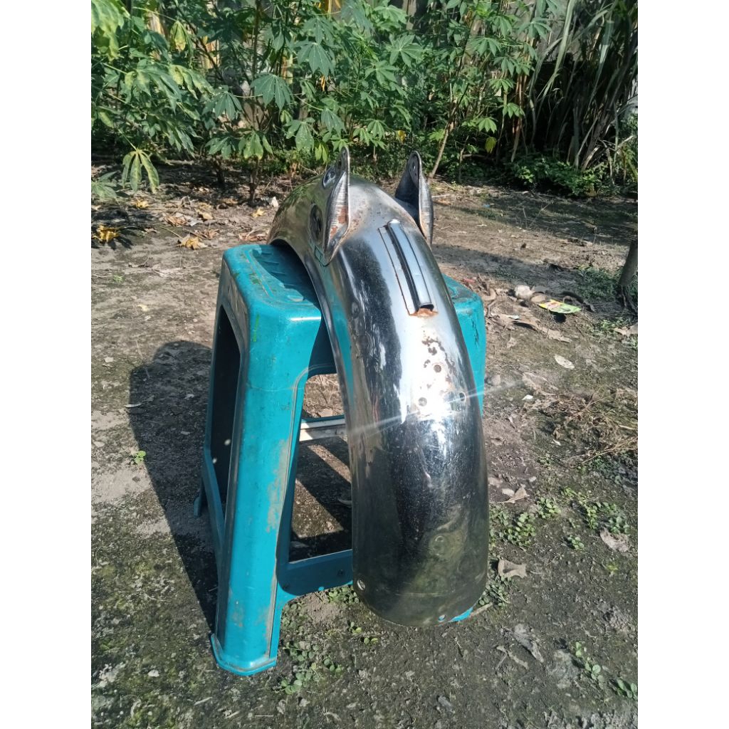 Spakbor Slebor Belakang Yamaha L2