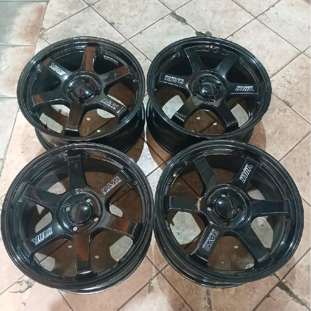 Velg Racing Te37 Ring 17 Lebar 7,5 Pcd 4x100 Et 42 Black
