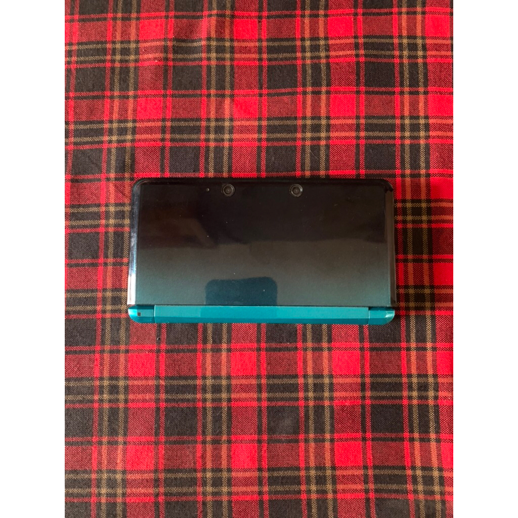 Nintendo 3DS Rusak Spareparts