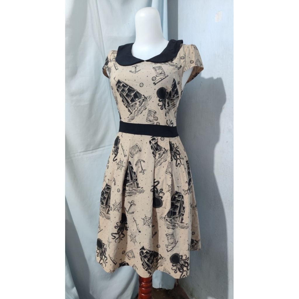 dress cream motif bawah laut