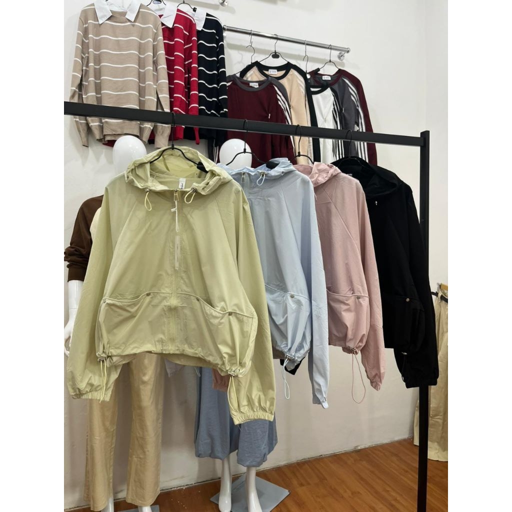 Jaket hoodie parasut D2822 import