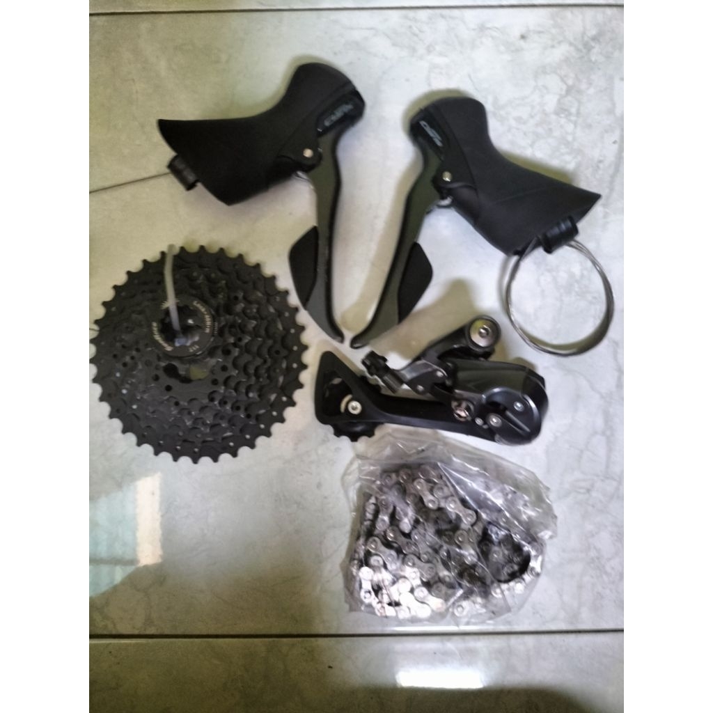 Mini Groupset Shimano Claris 8 speed