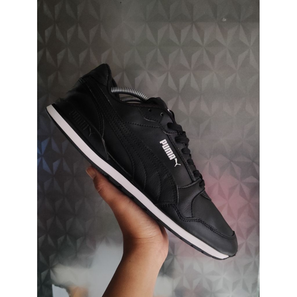 sepatu puma SZ 45 second bekas preloved