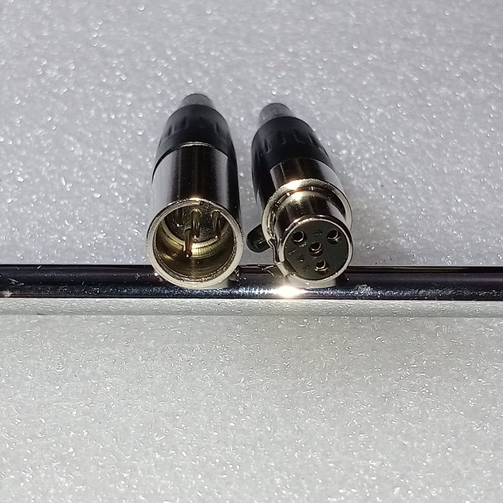 Sepasang Jack Xlr mic mini 4 pin