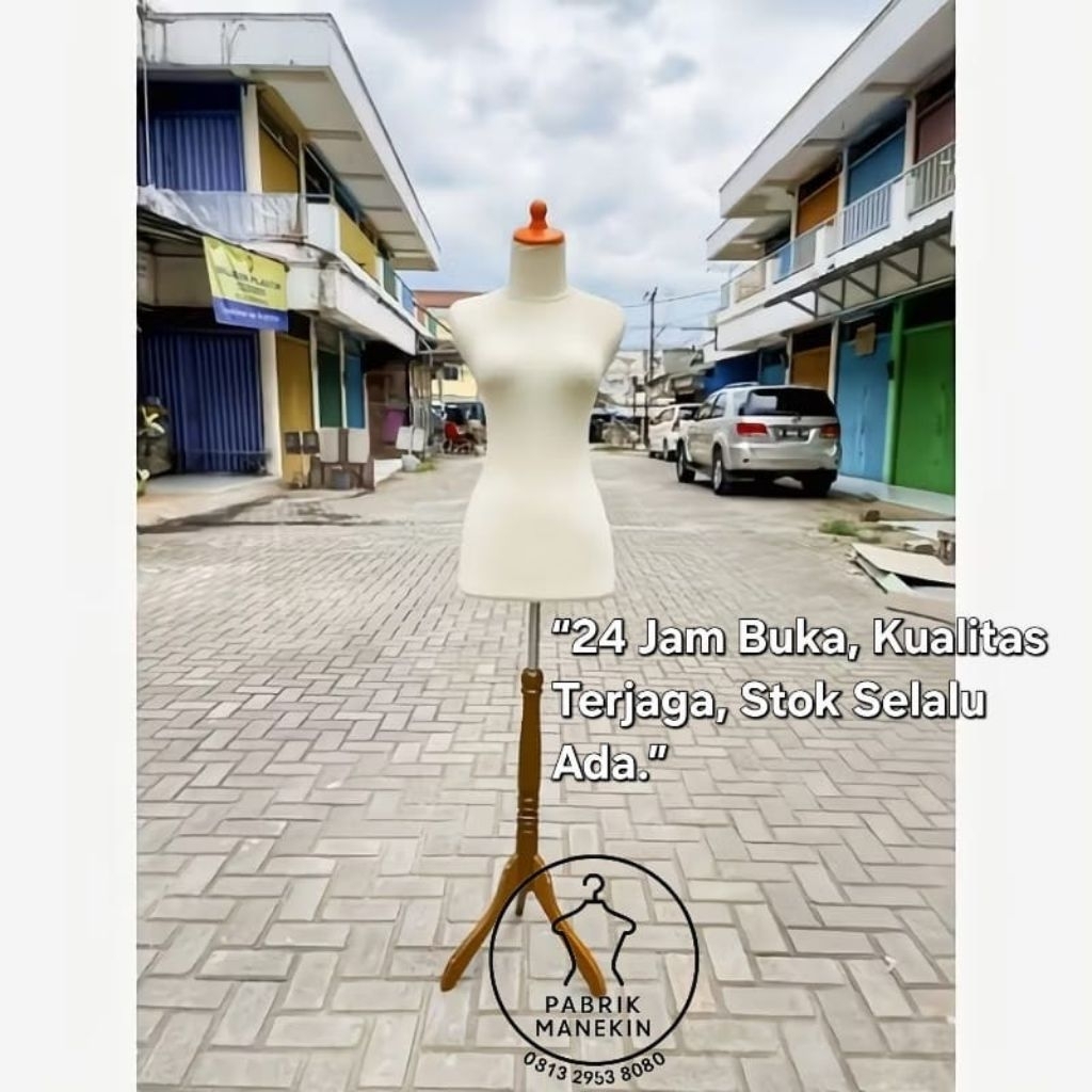 manekin Butik / manekin gamis / manekin kebaya / manekin mewah / display baju / display putih / disp