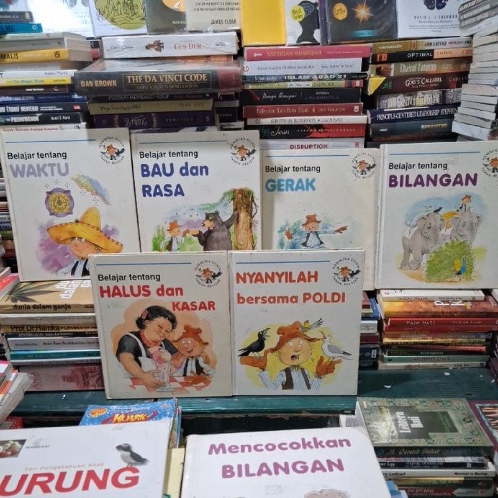 MEMBUKA DUNIA TAMAN BELAJAR