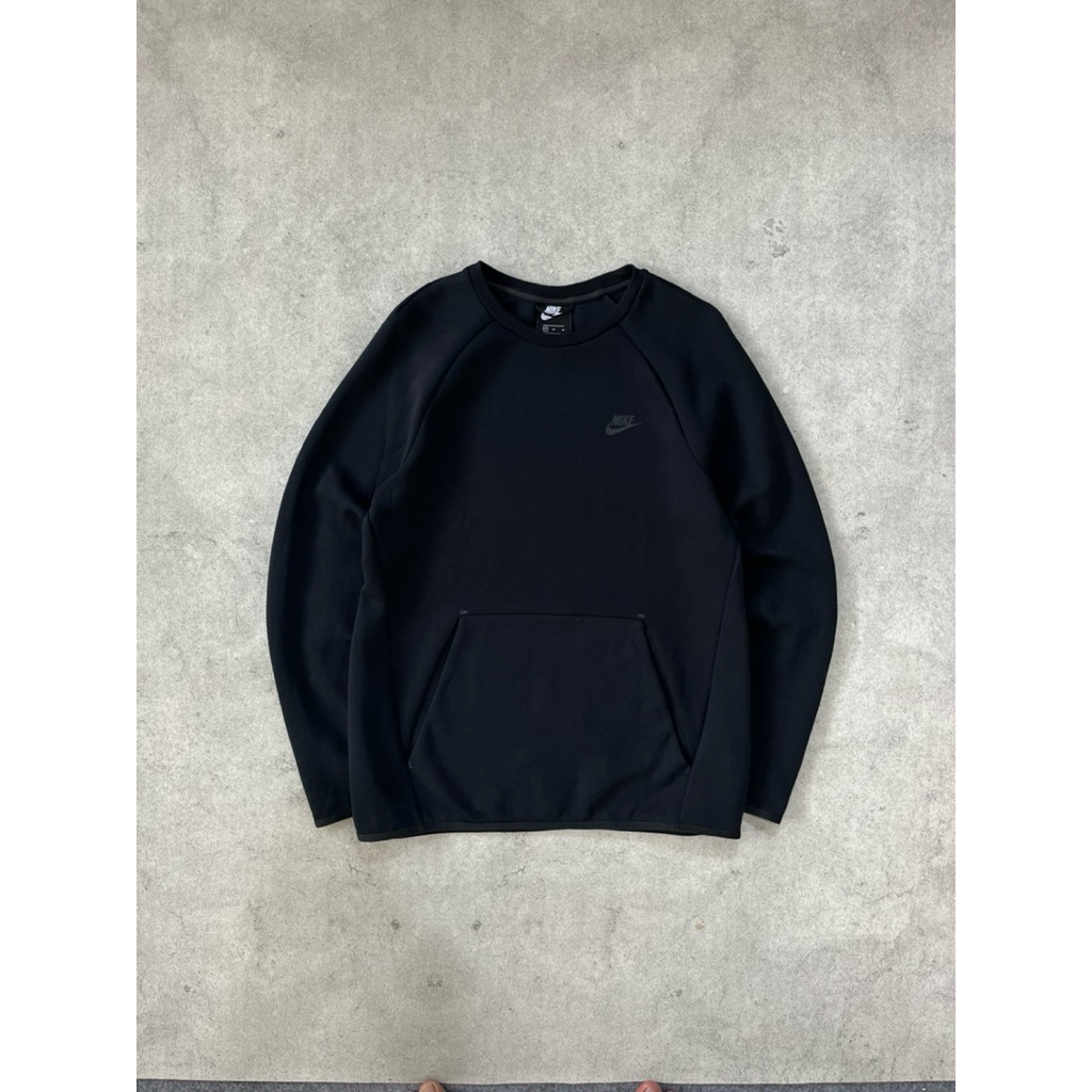 NIKE TECH SECOND