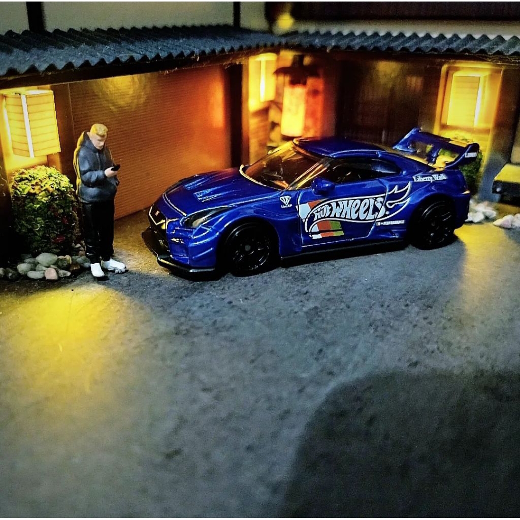 Hotwheels LB-Silhouette Works GT Nissan 35GT-RR Ver.2 LBWK Biru Tua - Loose
