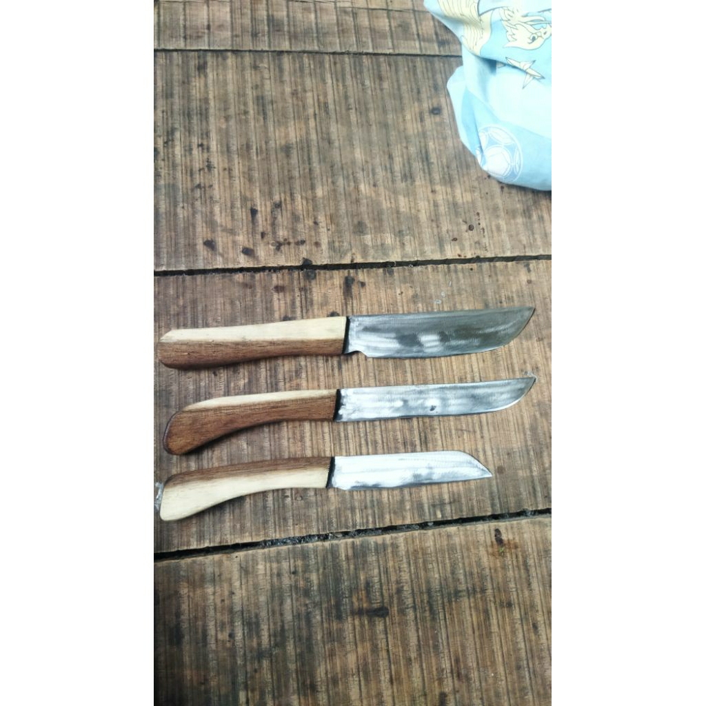 pisau dapur bahan baja bering super tajam