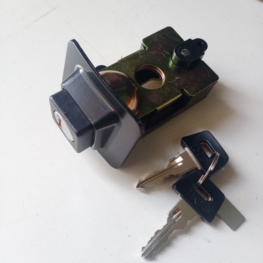 Kunci jok vespa spartan new px