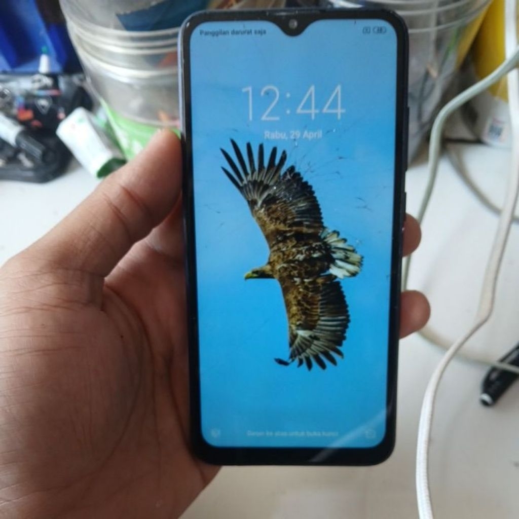 redmi 8a /8a pro minus lcd retak baca deskripsi