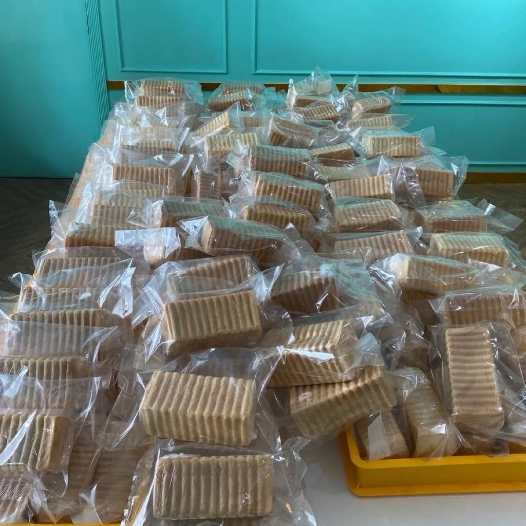 Roti Bakar Bandung Original - Lembut, Tanpa Pengawet, Aman untuk Semua Usia