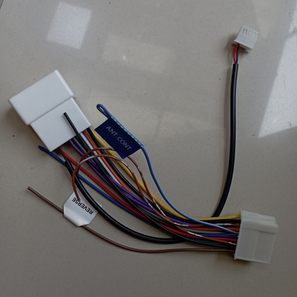 Soket PNP untuk Memasang Head Unit Clarion NX403AW di Mitsubishi Pajero Sport atau Mitsubishi XPande