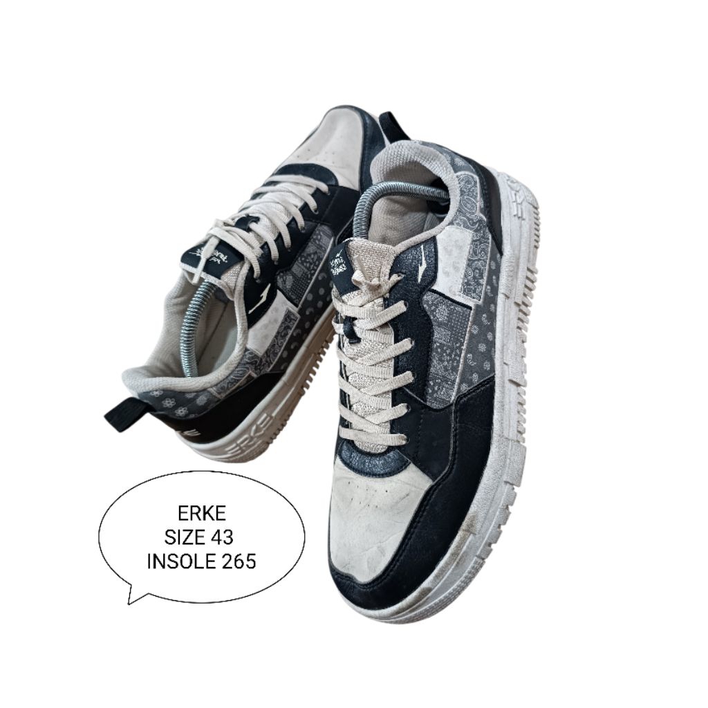 SEPATU SNEAKERS PRELOVED SIZE 43 ERKE