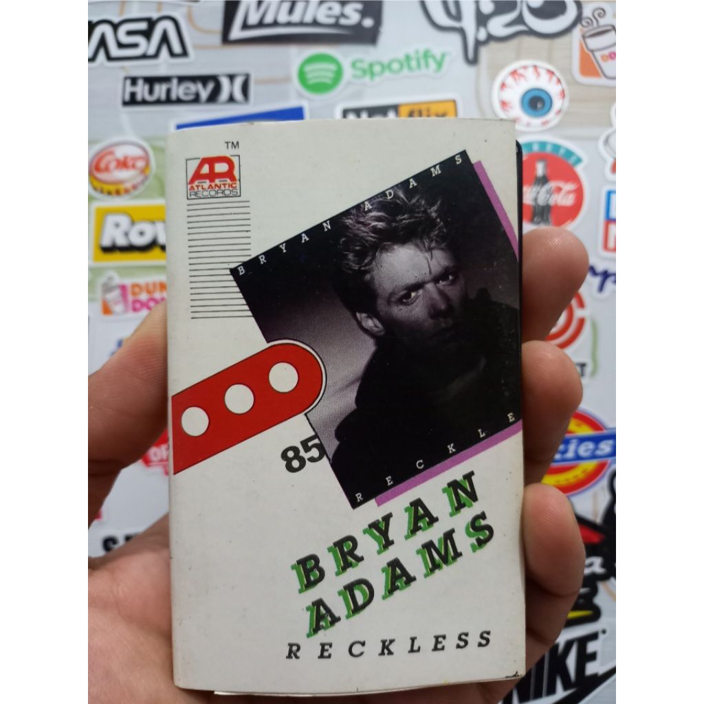 Kaset Pita Bryan Adams - Reckless