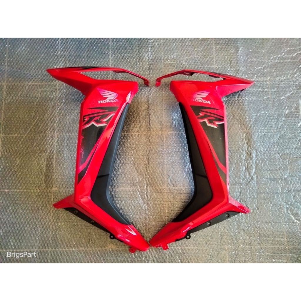 cover tebeng sayap depan kanan kiri honda supra x 125 fi new merah original
