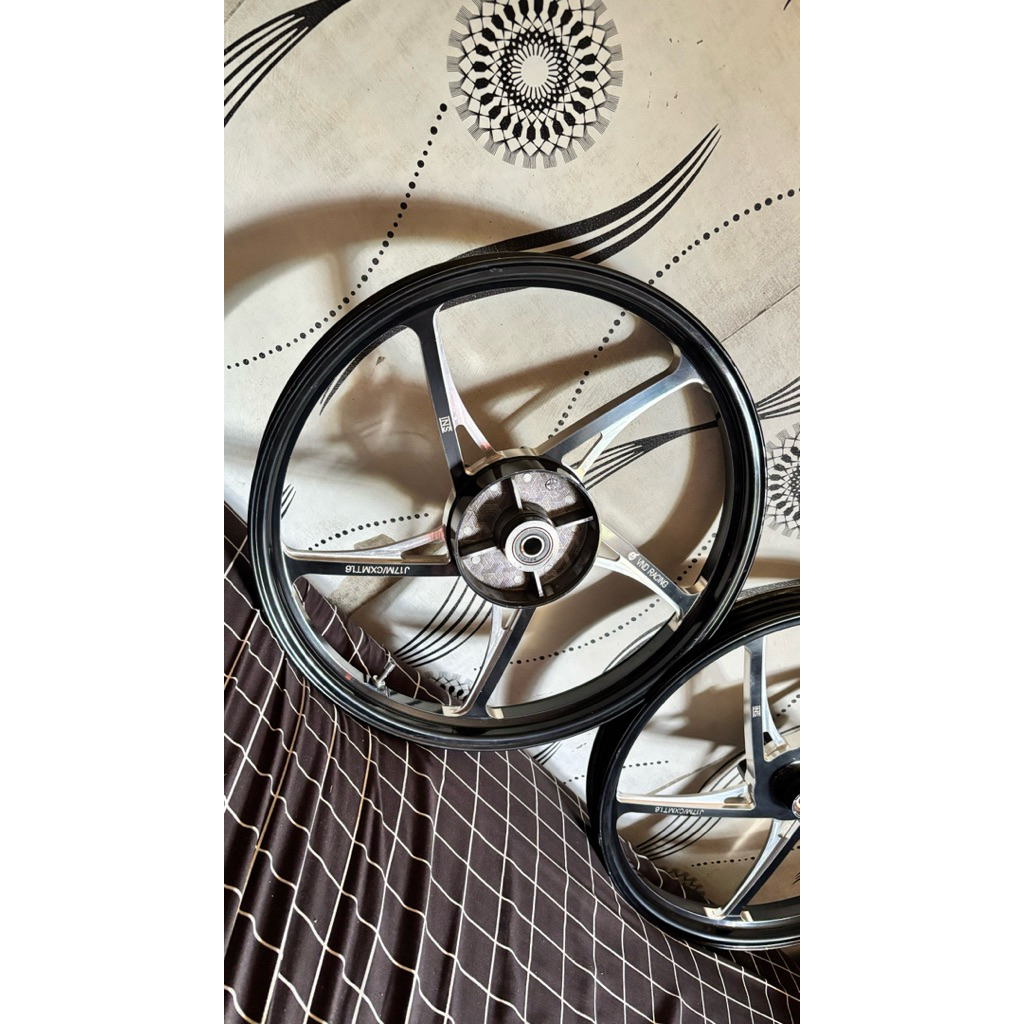 velg vnd kzr mx king