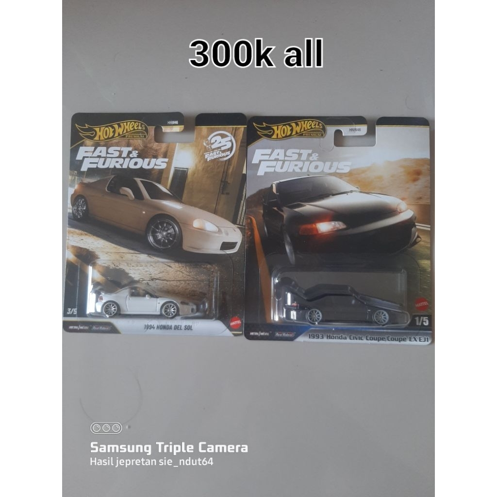 Bundling Hotwheels premium Honda civic EJ1 & Del Sol
