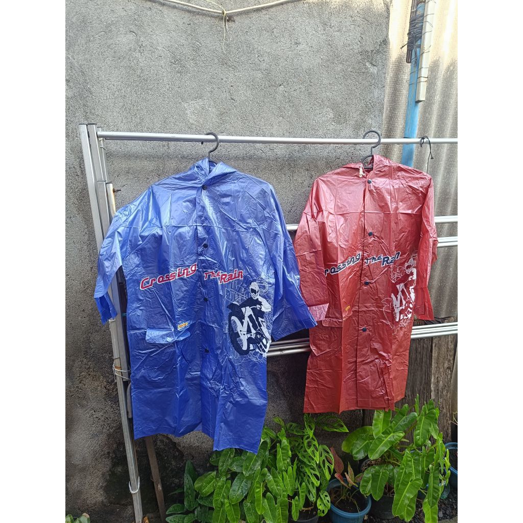 Jas hujan anak merk Tiger Head